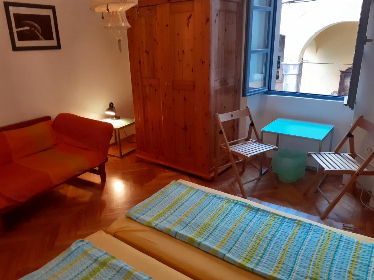 Apartment Eufemia Ровінь Екстер'єр фото